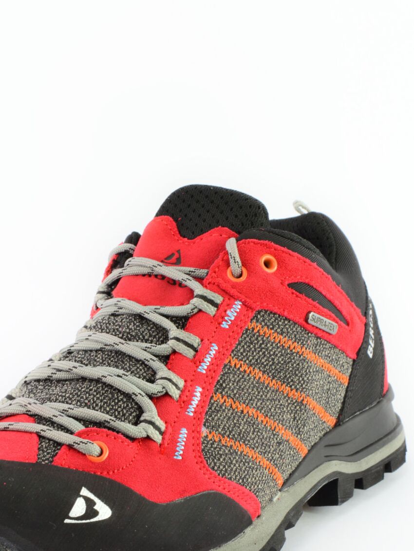 Czerwone trekkingi niskie Bergson Kadam STX