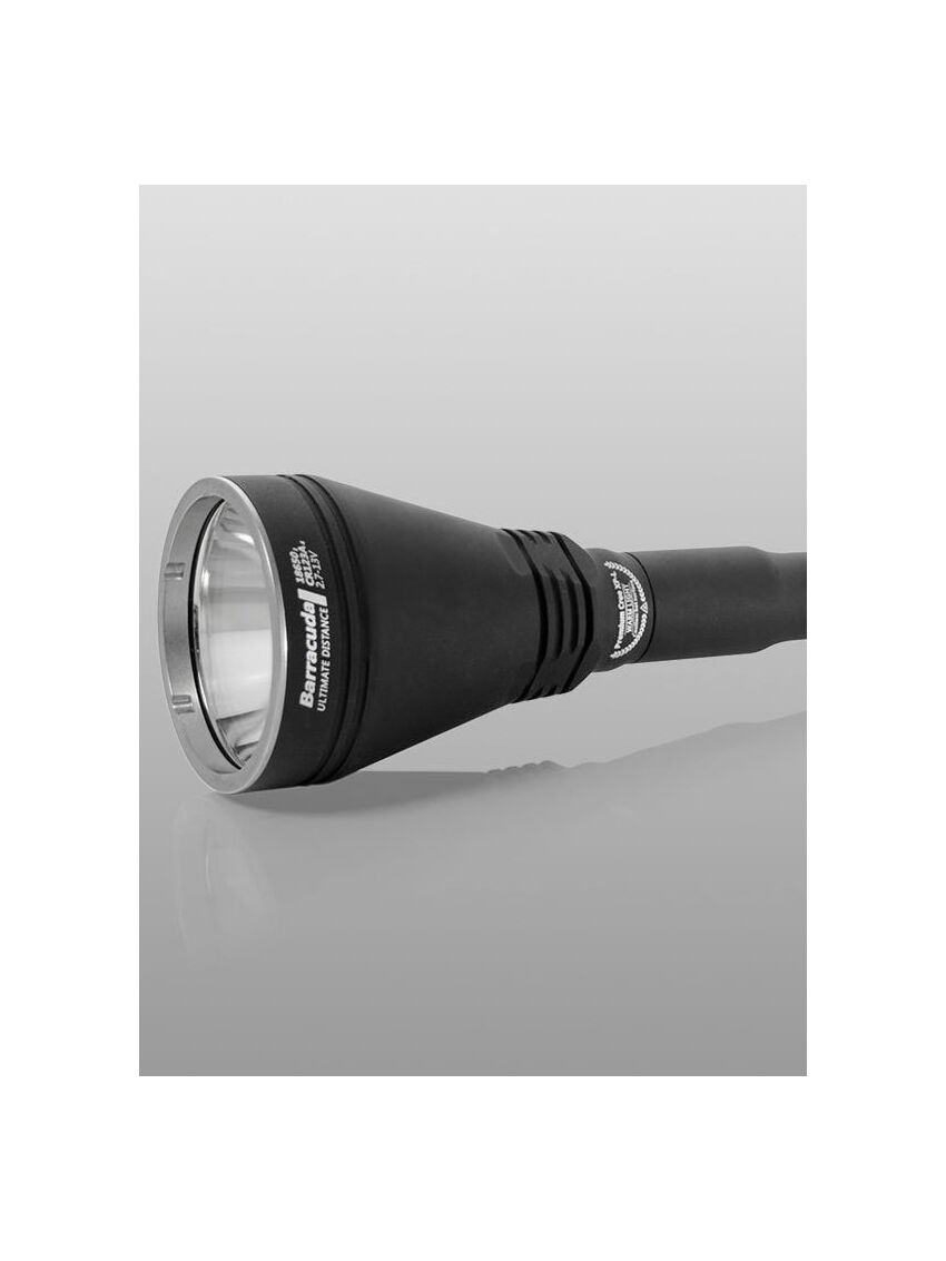 Szperacz Latarka Armytek Barracuda XP-L White