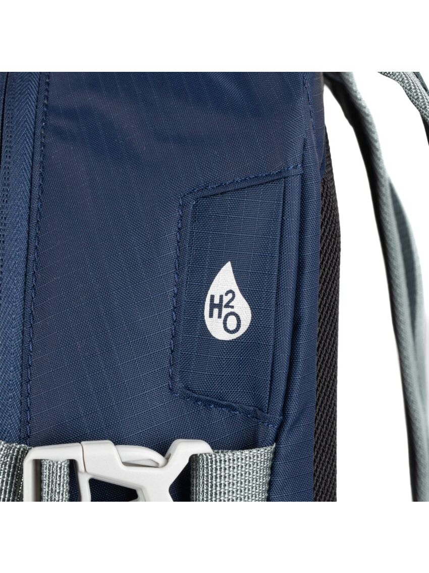 Granatowy plecak turystyczny Bergson Brisk 22l 