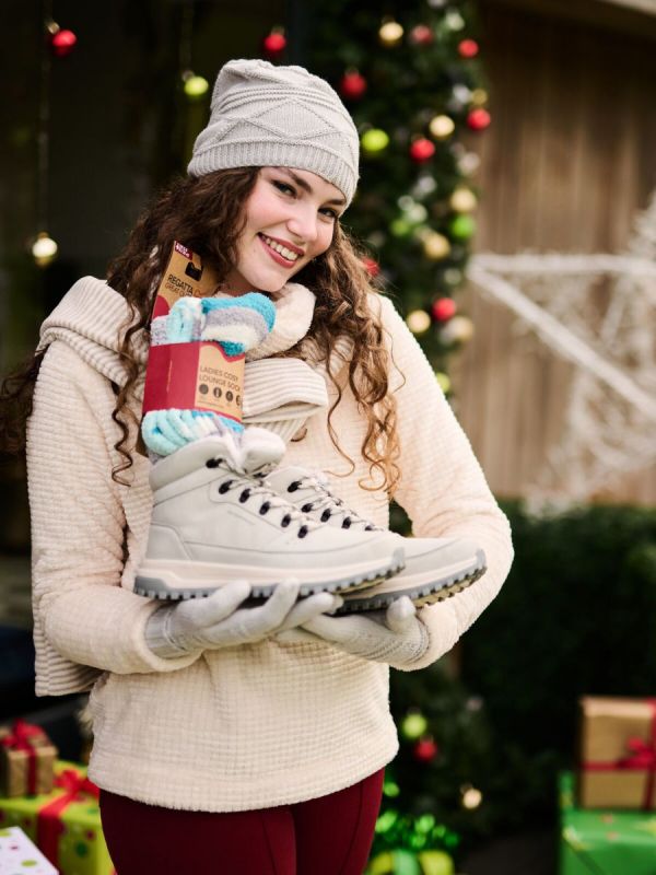 Modna czapka damska Regatta Multimix