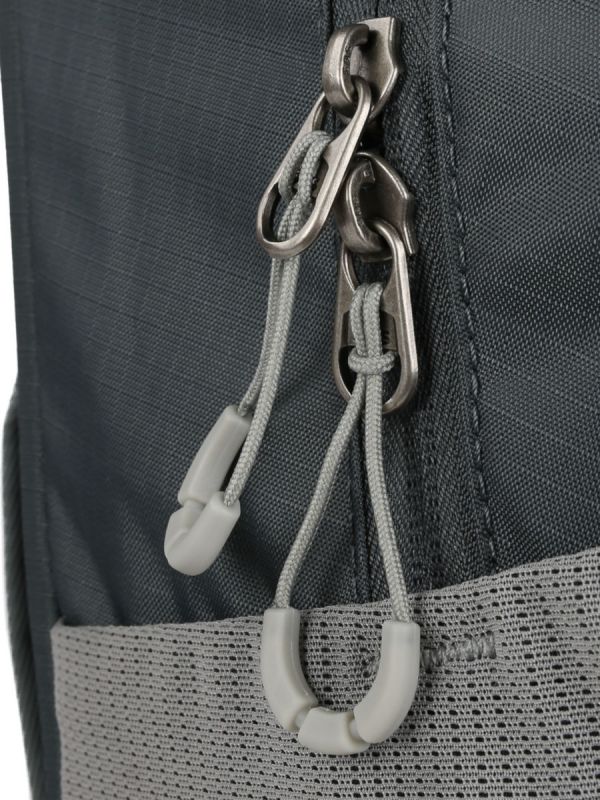 Funkcjonalny plecak turystyczny Bergson Brisk 22l 