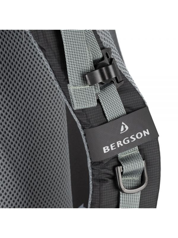 Czarny plecak turystyczno-miejski Bergson Evje 30l