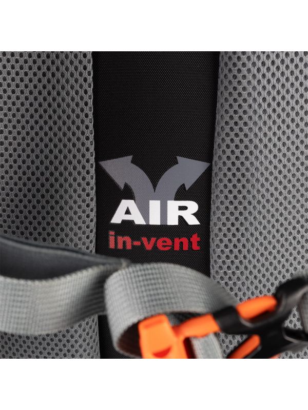 Czarny plecak turystyczno-miejski Bergson Evje 30l