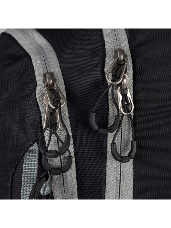 Czarny plecak turystyczno-miejski Bergson Evje 30l