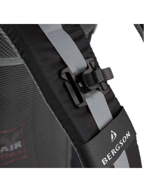 Pakowny Czarny plecak trekkingowy Bergson Tunnebo 35