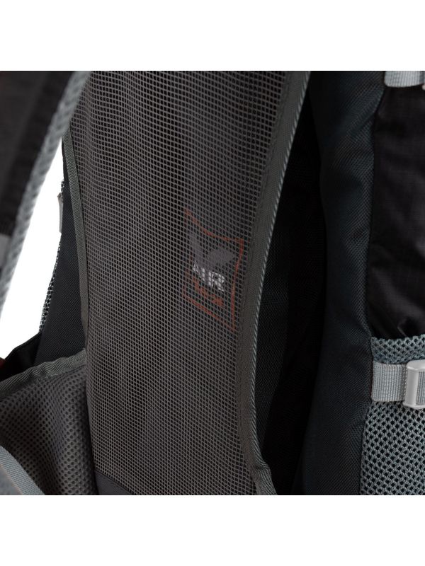 Pakowny Czarny plecak trekkingowy Bergson Tunnebo 35