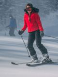 Damska czerwona kurtka narciarska